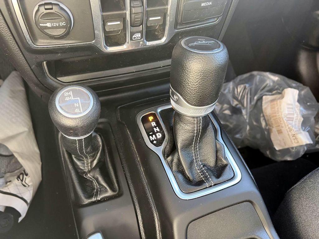 used 2024 Jeep Gladiator car, priced at $38,813