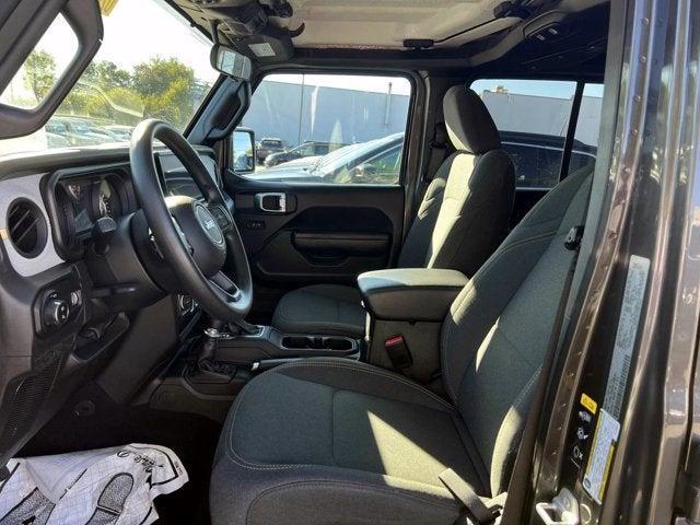 used 2024 Jeep Gladiator car, priced at $37,333