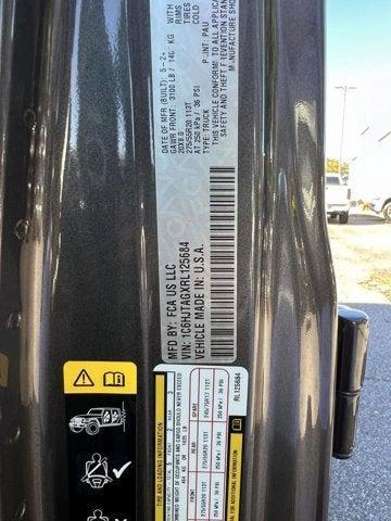 used 2024 Jeep Gladiator car, priced at $37,333