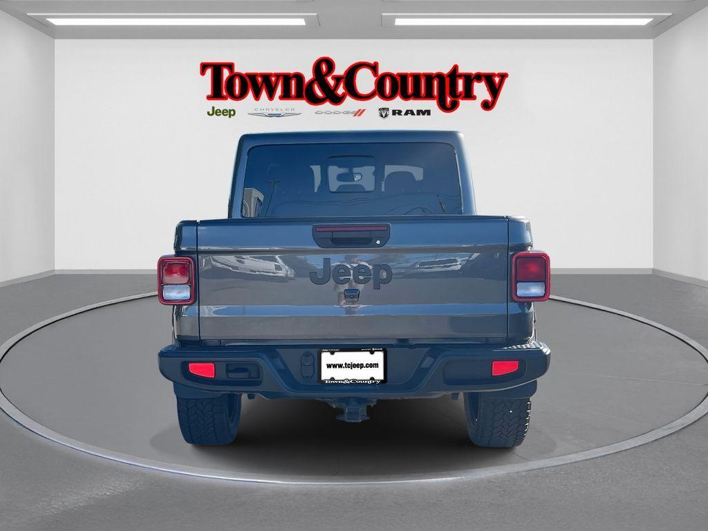 used 2024 Jeep Gladiator car, priced at $38,813