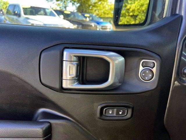 used 2024 Jeep Gladiator car, priced at $37,333