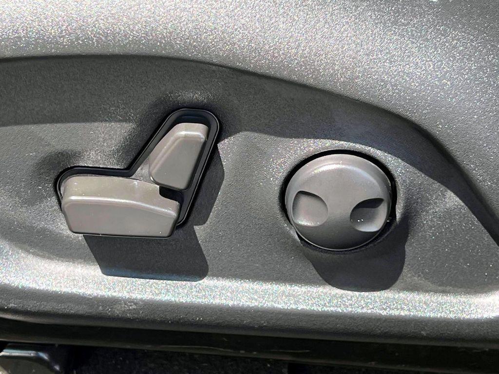 used 2022 Jeep Compass car, priced at $18,392