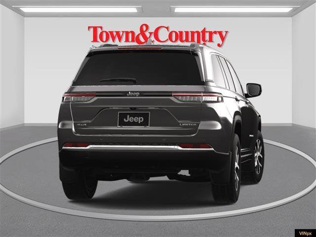 new 2025 Jeep Grand Cherokee car, priced at $45,190
