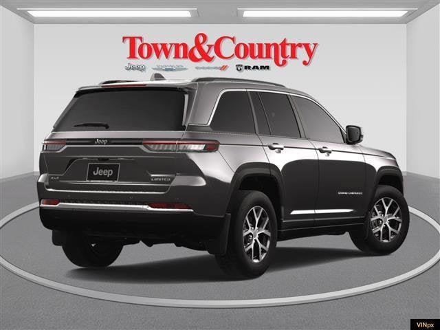 new 2025 Jeep Grand Cherokee car, priced at $45,190