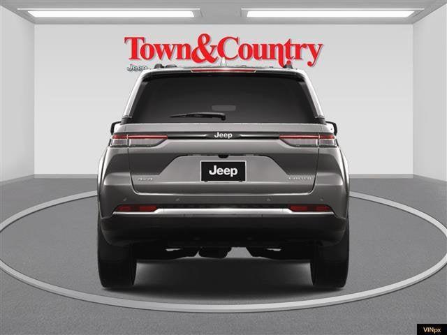 new 2025 Jeep Grand Cherokee car, priced at $45,190