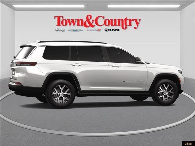 new 2025 Jeep Grand Cherokee L car, priced at $45,077