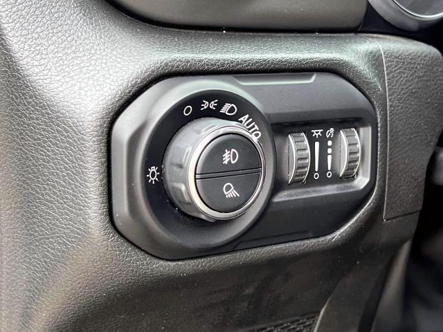 used 2022 Jeep Gladiator car, priced at $32,662