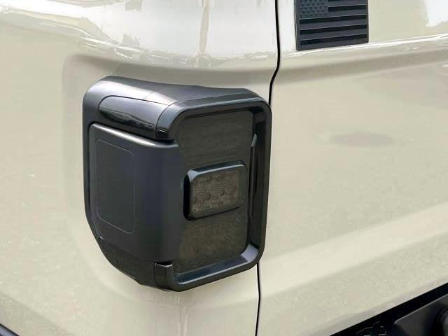 used 2022 Jeep Gladiator car, priced at $32,124