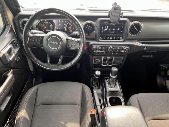 used 2022 Jeep Gladiator car, priced at $32,124