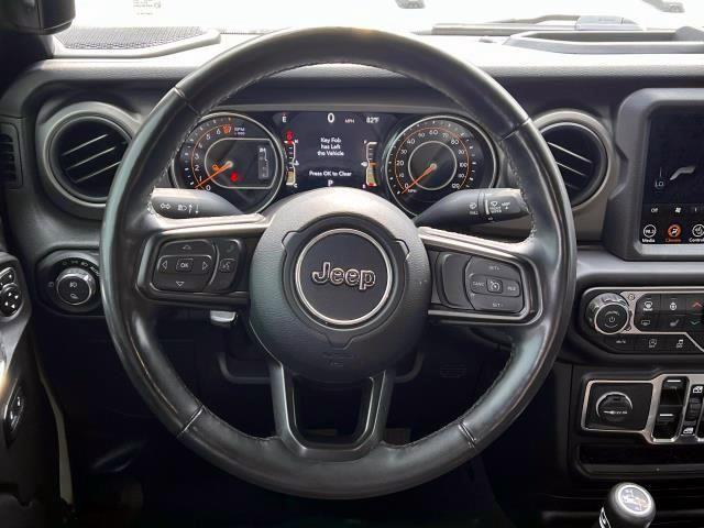 used 2022 Jeep Gladiator car, priced at $32,662