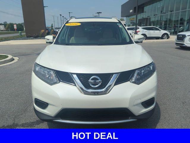 used 2016 Nissan Rogue car, priced at $7,124