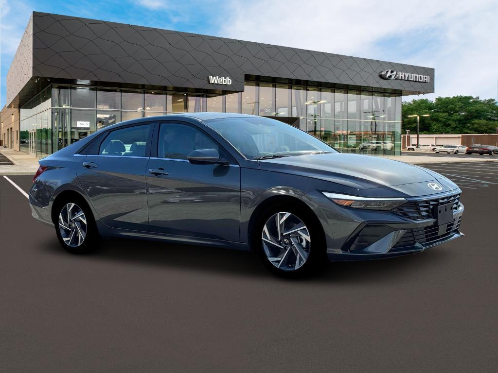 new 2025 Hyundai Elantra car, priced at $25,665