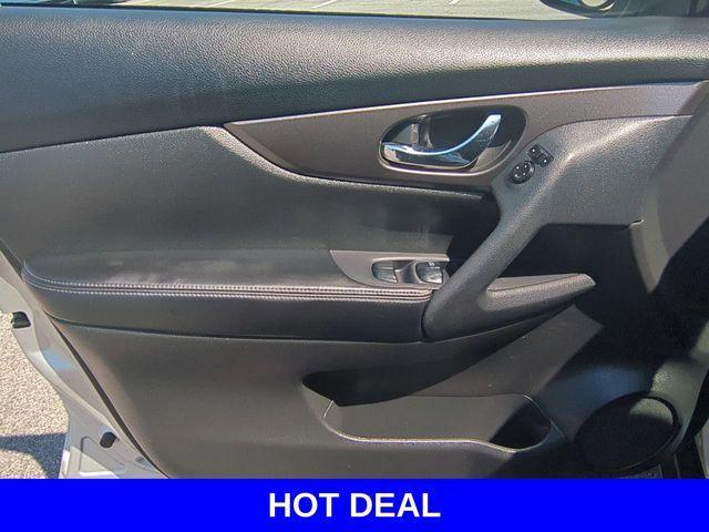 used 2014 Nissan Rogue car, priced at $8,149