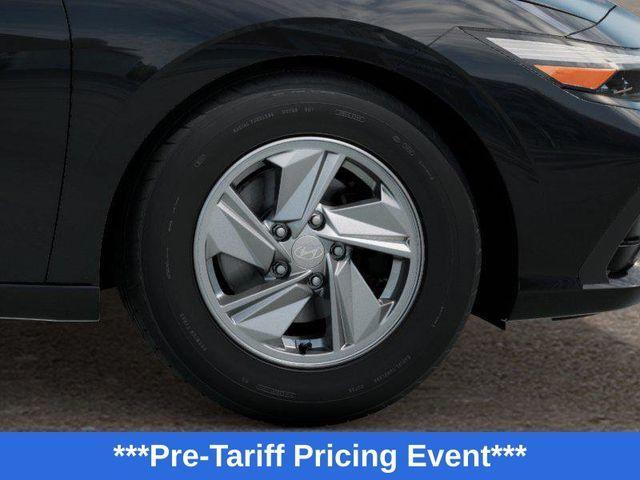 new 2025 Hyundai Elantra car, priced at $23,578
