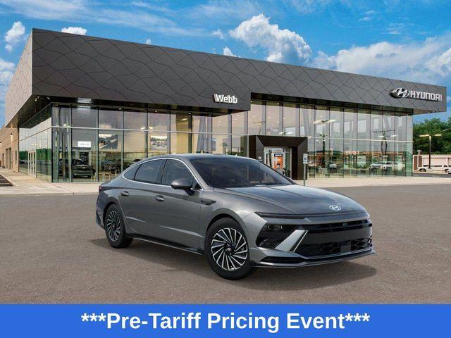 new 2025 Hyundai Sonata Hybrid car, priced at $38,840