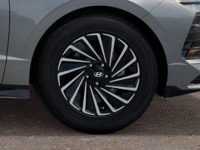 new 2025 Hyundai Sonata Hybrid car, priced at $38,840