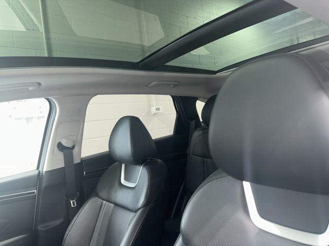 used 2024 Hyundai TUCSON Hybrid car, priced at $35,883
