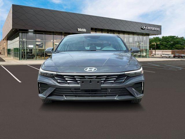 new 2025 Hyundai Elantra HEV car