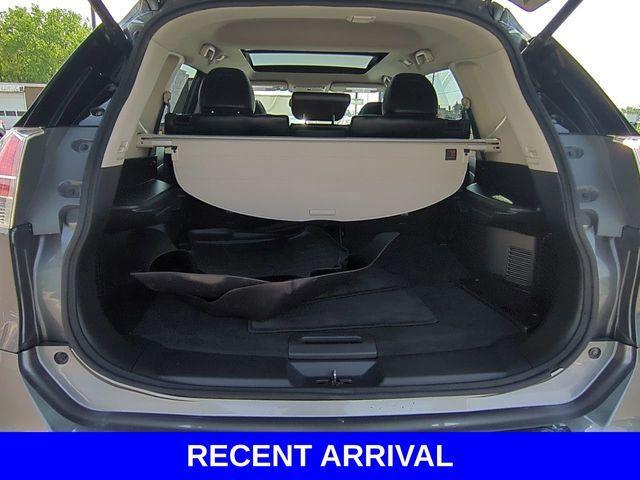 used 2014 Nissan Rogue car, priced at $10,495