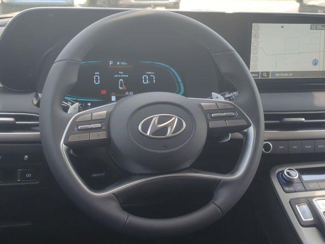 used 2025 Hyundai Palisade car, priced at $40,247