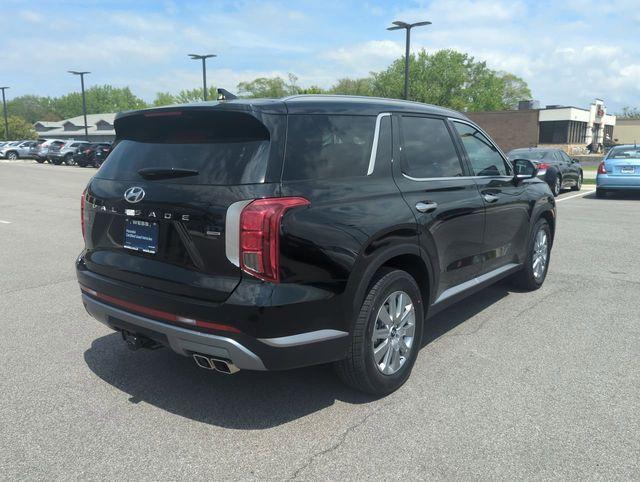 used 2025 Hyundai Palisade car, priced at $40,247