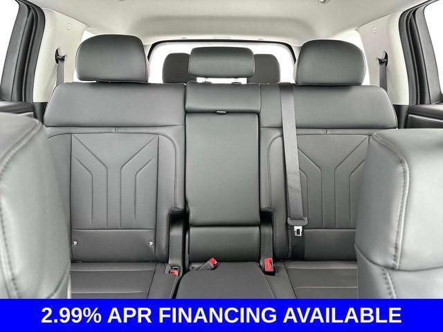 new 2025 Hyundai SANTA FE HEV car, priced at $39,197