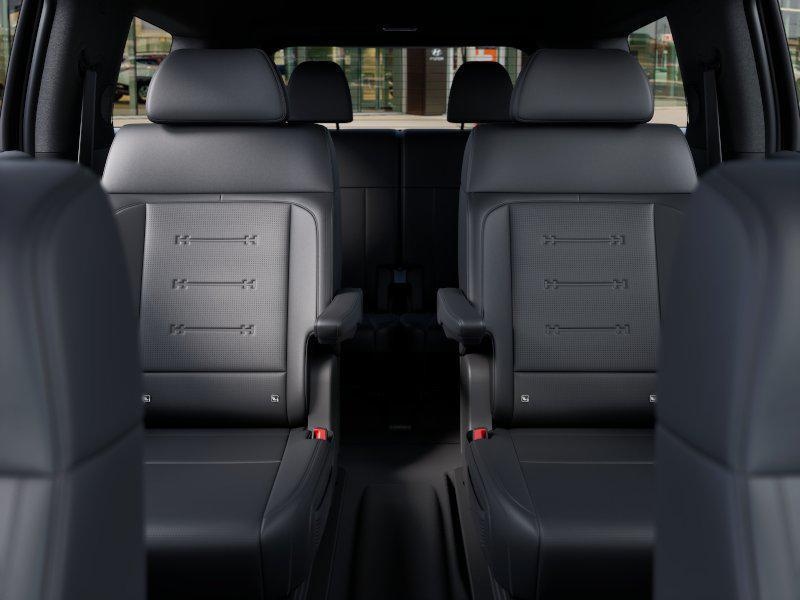new 2025 Hyundai Santa Fe car, priced at $48,538