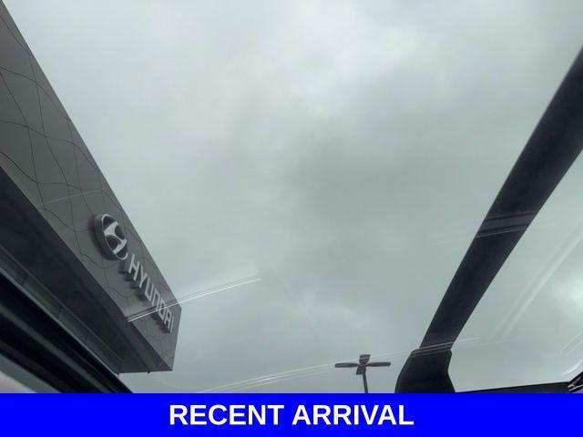 used 2020 Hyundai Santa Fe car, priced at $20,213