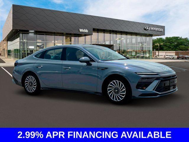 new 2025 Hyundai Sonata Hybrid car, priced at $36,990