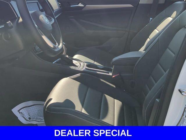 used 2024 Volkswagen Jetta car, priced at $21,262