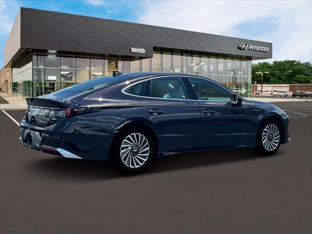 new 2024 Hyundai Sonata Hybrid car