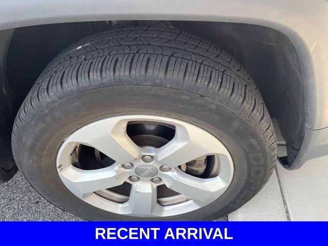 used 2018 Jeep Compass car, priced at $16,612