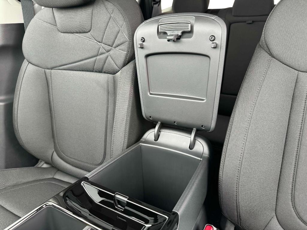 new 2025 Hyundai TUCSON Hybrid car, priced at $35,337