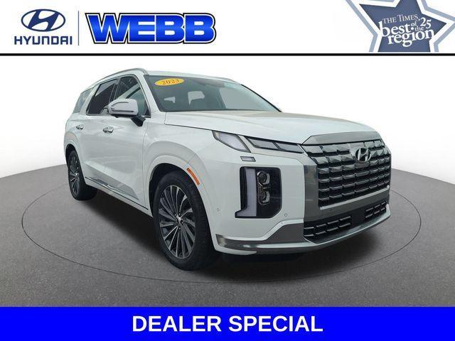 used 2023 Hyundai Palisade car, priced at $37,092