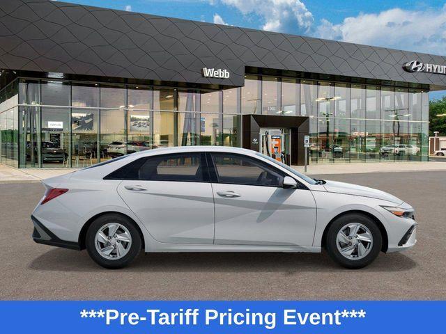 new 2025 Hyundai Elantra car, priced at $23,698