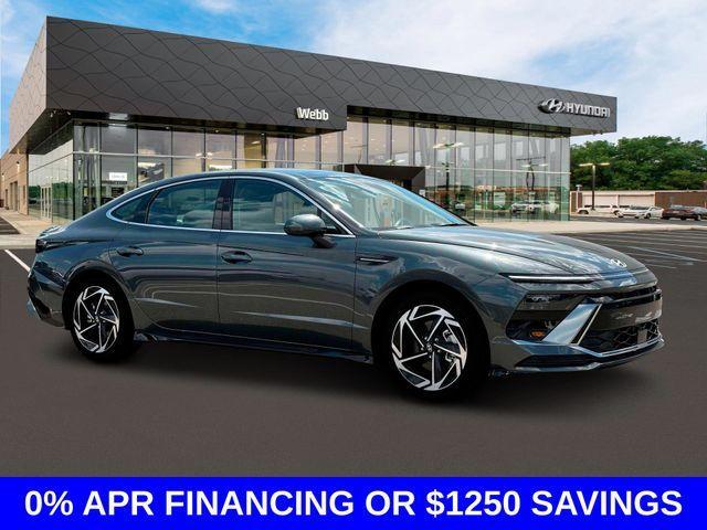 new 2024 Hyundai Sonata car, priced at $30,726