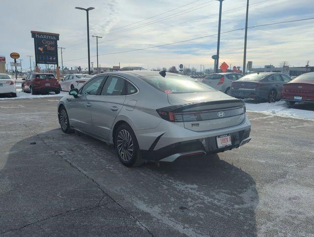 used 2024 Hyundai Sonata Hybrid car, priced at $33,501