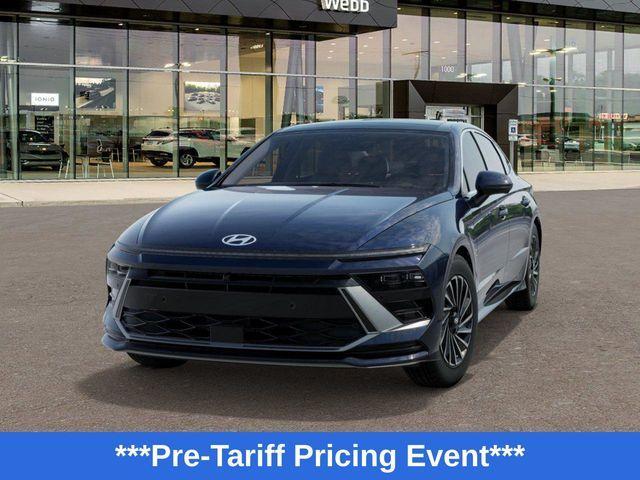 new 2025 Hyundai Sonata Hybrid car, priced at $38,340