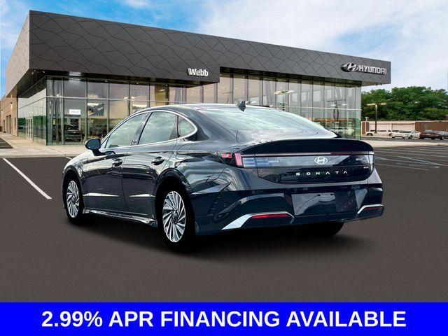 new 2025 Hyundai Sonata Hybrid car, priced at $38,882