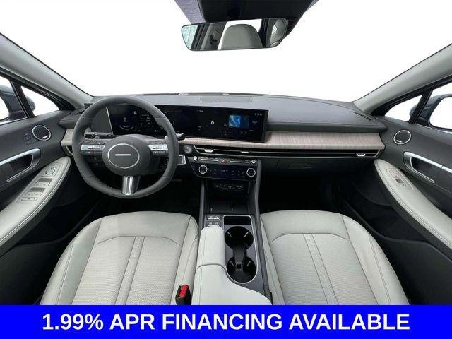 new 2025 Hyundai Sonata Hybrid car, priced at $38,881