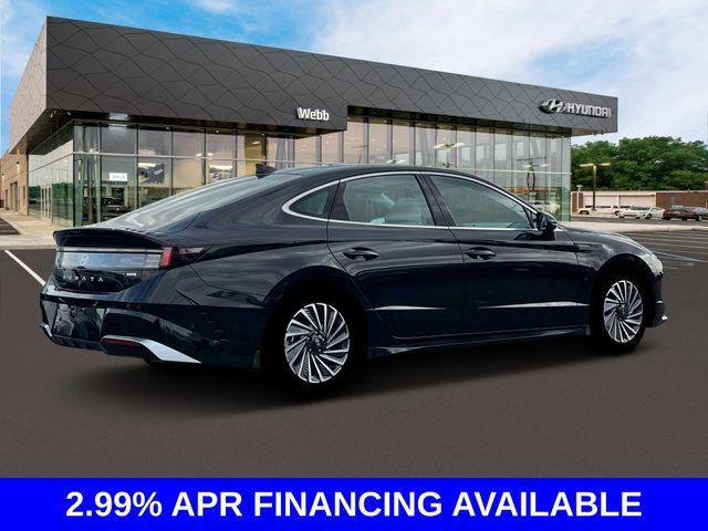 new 2025 Hyundai Sonata Hybrid car, priced at $38,882