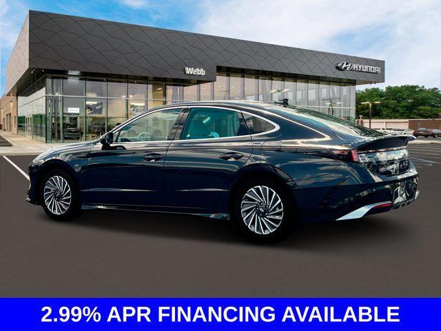 new 2025 Hyundai Sonata Hybrid car, priced at $32,049