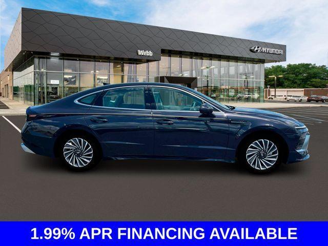 new 2025 Hyundai Sonata Hybrid car, priced at $31,049