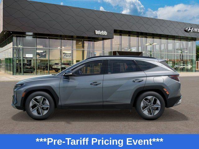 new 2025 Hyundai TUCSON Hybrid car, priced at $37,849