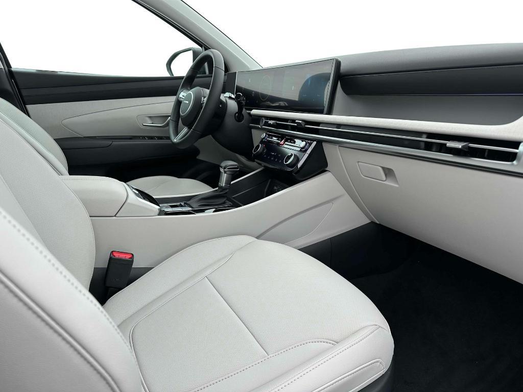 new 2025 Hyundai Tucson car, priced at $33,911