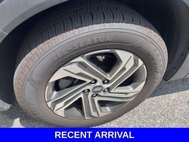 used 2021 Hyundai Santa Fe car, priced at $21,753