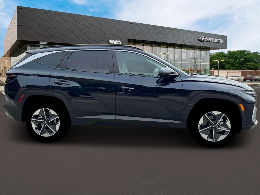 new 2025 Hyundai TUCSON Hybrid car, priced at $37,860