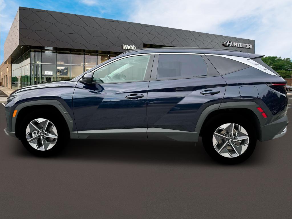 new 2025 Hyundai TUCSON Hybrid car, priced at $37,860
