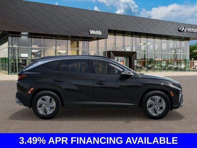 new 2025 Hyundai TUCSON Hybrid car, priced at $34,612