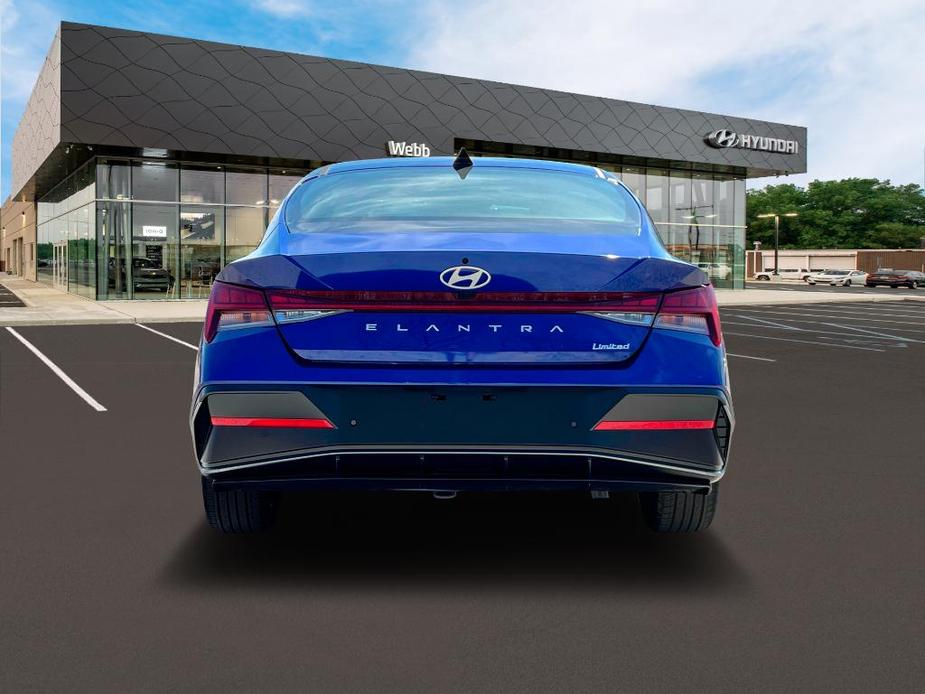 new 2025 Hyundai Elantra car